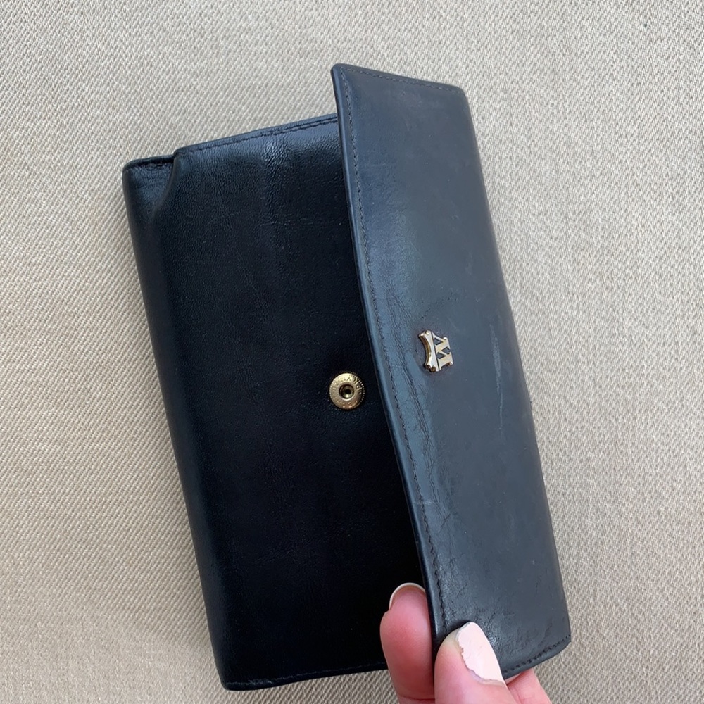 Matras Compact Leather Wallet - Picture 7 of 11